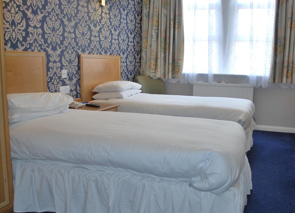 Best Western Cumberland Hotel Harrow kerület Szoba fotó